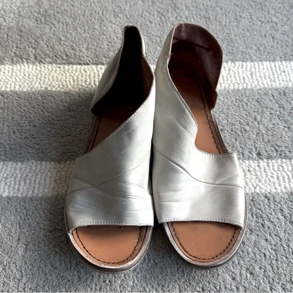 Free People All Leather Mont Blank Asymmetrical Sandals - Picture 1 of 11